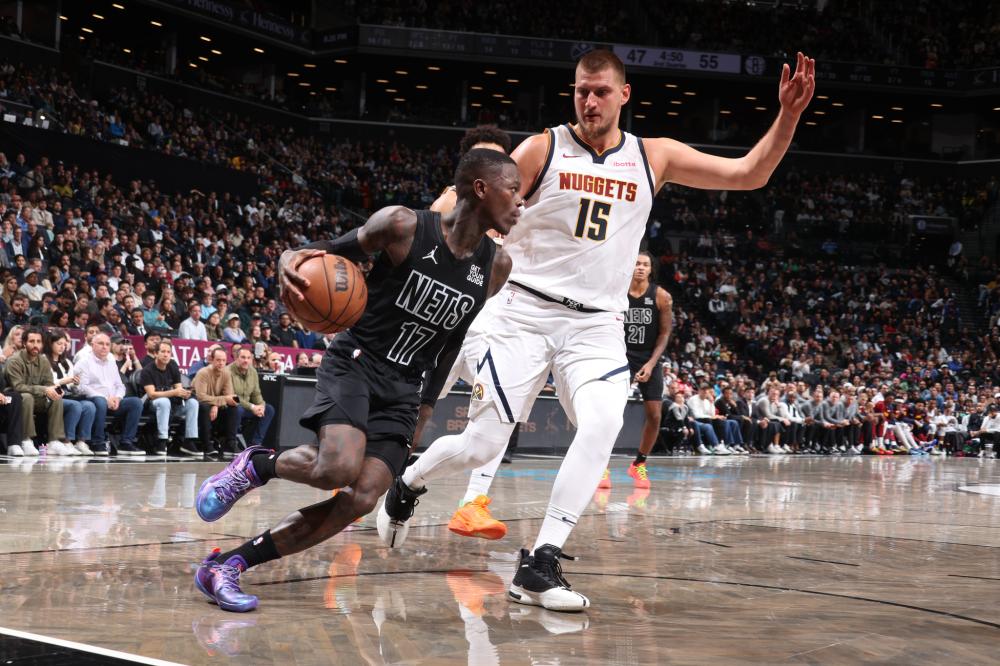 绿光扫过梅 绿光扫过梅